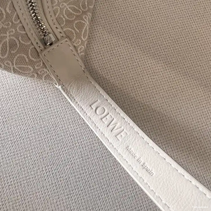 Fashionreps Bag Loewe 2210YA0046 0630